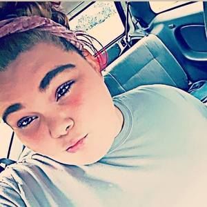 Meet your Posher, Caleb